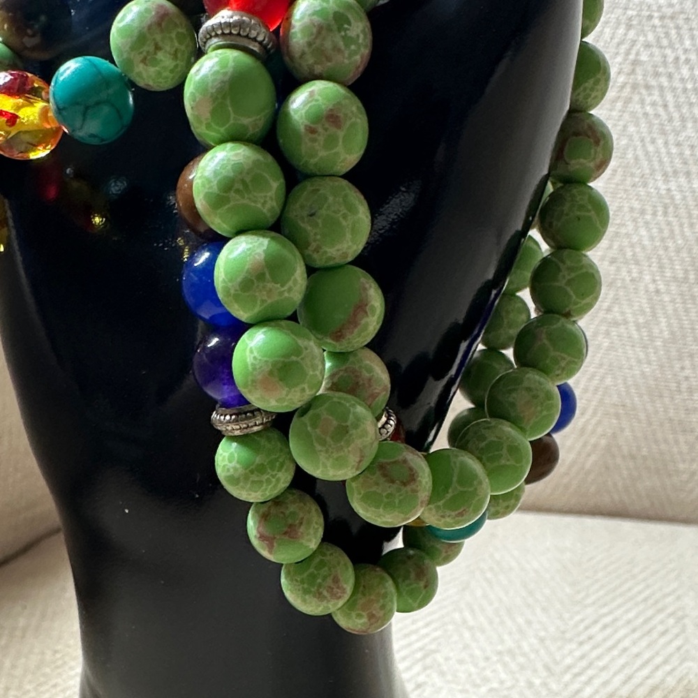 Bracelet Multicolor Beaded Set Of (6) - Picture 5 of 9